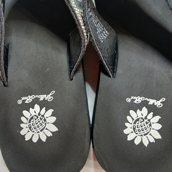 Yellow Box Black and Silver Sparkly Women's Sandals - Picture 7 of 8